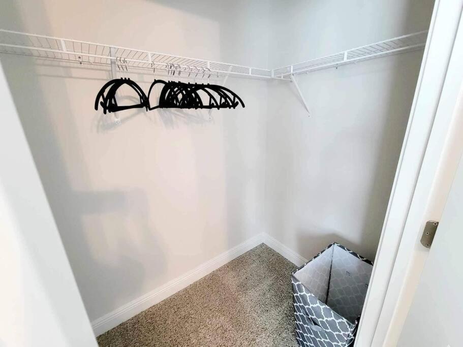 Brand New House In Pensacola,Ev Connector Available Lejlighed Eksteriør billede